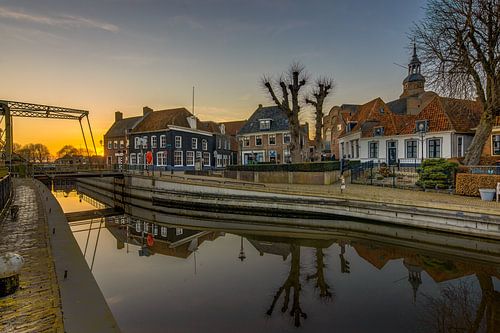 Blokzijl centrum bij de sluis
