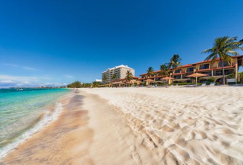 Seven Mile Beach op de Kaaimaneilanden