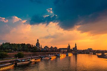 DRESDEN 02 von Tom Uhlenberg