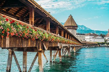 Lucerne bridge by Patrycja Polechonska