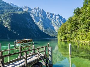 Bootsanleger am Königssee in den Berchtesgadener Alpen von Animaflora PicsStock