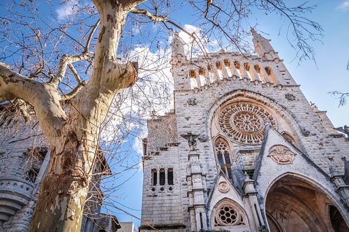Kathedraal San Barthomeu in Soller, Mallorca van Christian Müringer