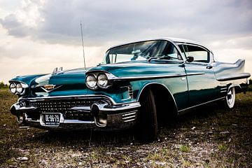 Cadillac coupe de ville van Esther Bax