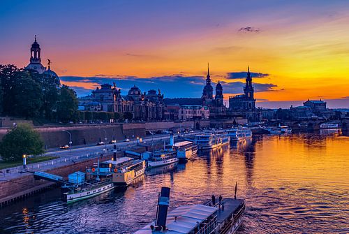 Scène du soir de la vieille ville de Dresde