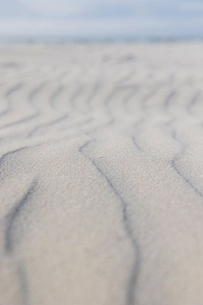 Sandschlieren auf Terschelling von Lydia