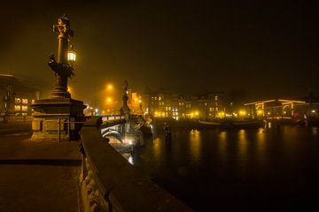 Amsterdam Kanäle bei Nacht von Jeroen Stel