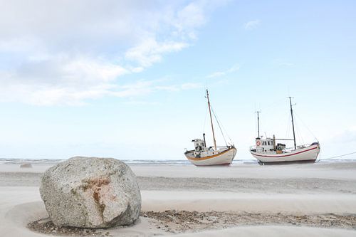 Boten op het strand