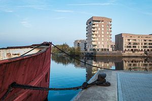 Blick auf die Holzhalbinsel in Rostock