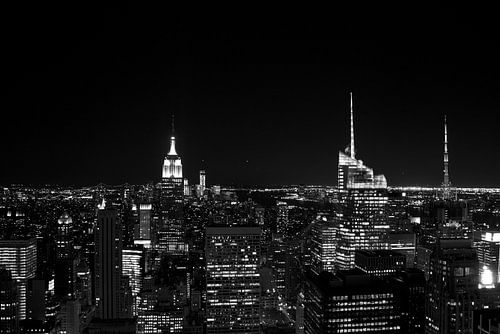 Manhattan B/W by Menno Heijboer