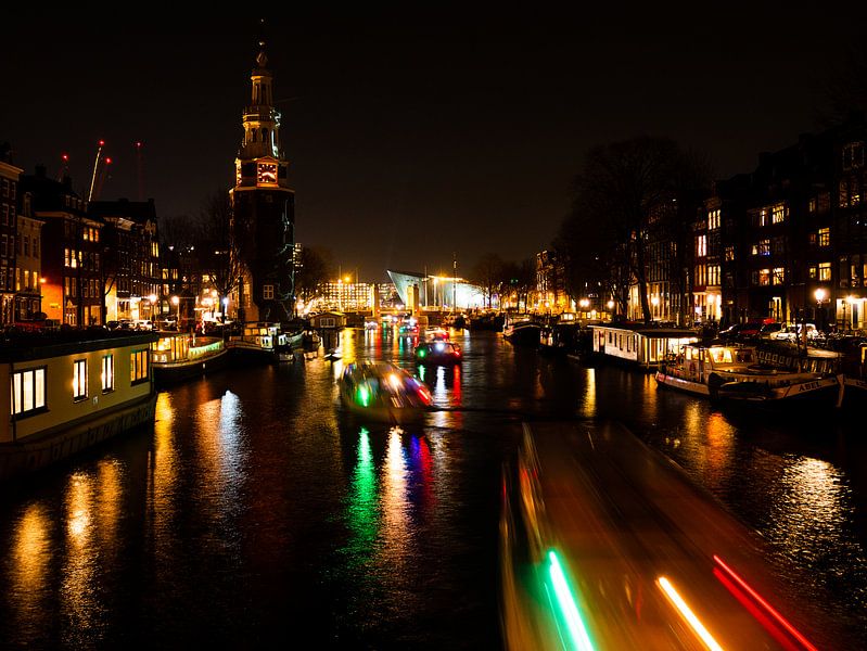 Kanal von Amsterdam bei Nacht von Charlotte Dirkse