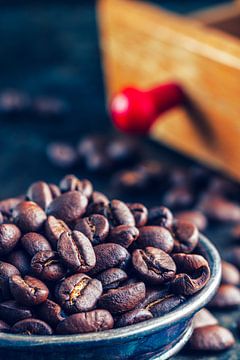 Der Duft des Morgens – Röstkaffee & Mühle