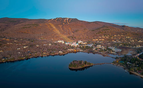 Mont-Tremblant à l'heure bleue