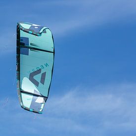 Kite in de lucht van Rob Hansum