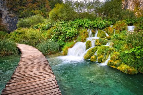 Spazierweg am Wasser Plitvice