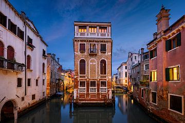 Nacht in Venetië, Italië van Michael Abid
