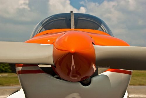 Propeller & Cockpit