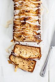 Gâteau aux poires avec glaçage sur Nina van der Kleij