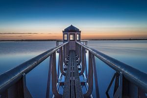 Vuurtoren Oostmahorn bij zonsopkomst