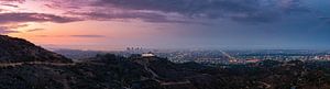 La ligne d'horizon de Los Angeles au lever du soleil