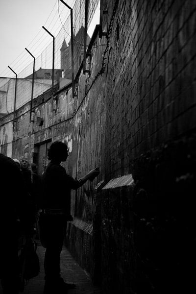 Eenzame Graffiti Artiest van Captured By Sven