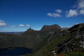 View of Cradle Mountain by Bart van Wijk Grobben