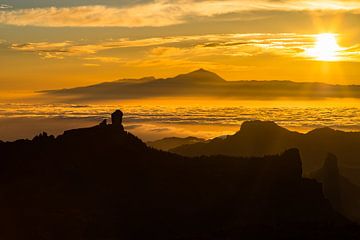 Gouden zonsondergang boven de Teide van Frank Kuschmierz
