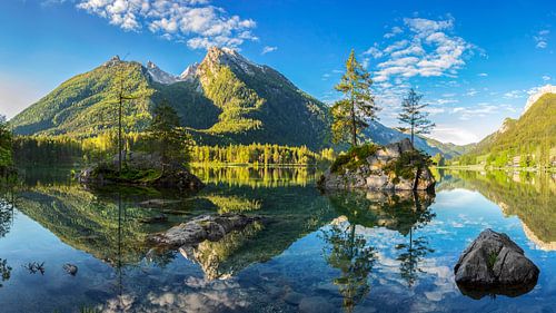Hintersee met uitzicht op Hochkalter