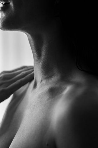 Naked close-up sur Ester Netten
