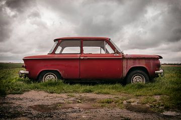 Rotes Auto von Vivian Teuns