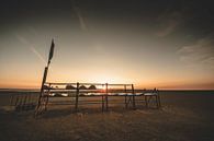End of Day at the Beach van Marco Loman thumbnail