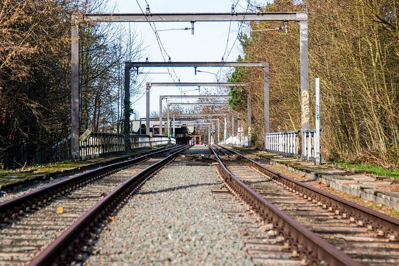 Verlaten spoorrails van de Metro van Charleroi van Martijn