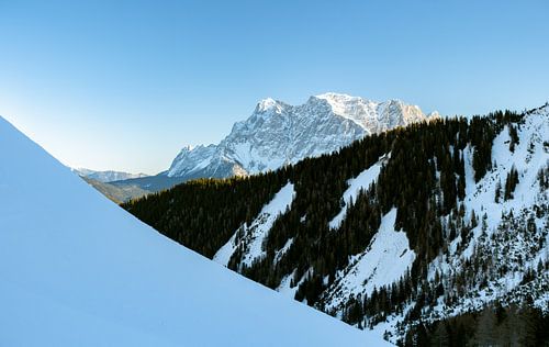 Zugspitze in winterkleed