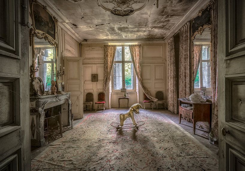Castle verließ Schaukelpferd von Kelly van den Brande