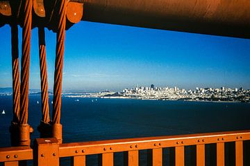 Le Golden Gate Bridge et l'horizon de San Francisco sur Dieter Walther