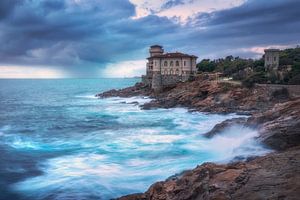 Schloss Boccale auf den Felsen. Livorno, Toskana