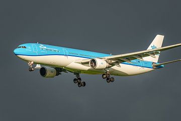 KLM Airbus A330-300 Praça do Rossio - Lisboa.