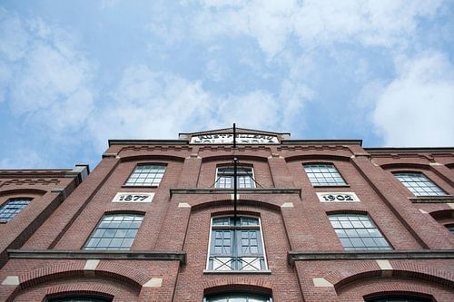 Voormalig Rijstpellerij pakhuis Hollandia