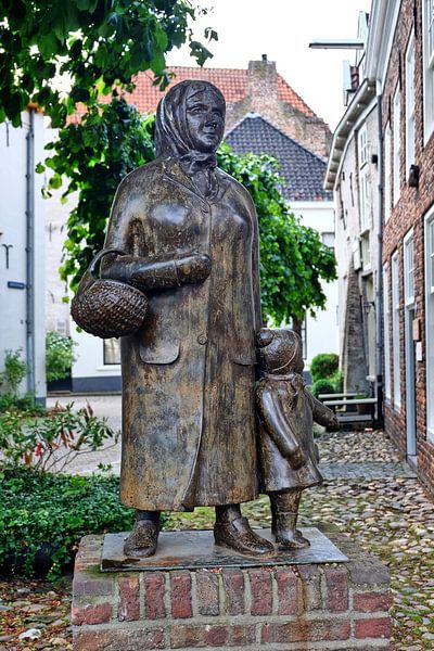 Oma und Kind van Edgar Schermaul