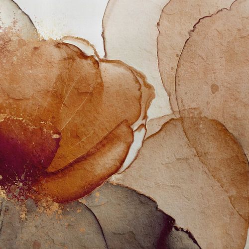 Botanical Brilliance VIII Botanical Beauty Abstraktes Aquarell in den Erdtönen Rostbraun, Terrakotta und funkelndem Gold