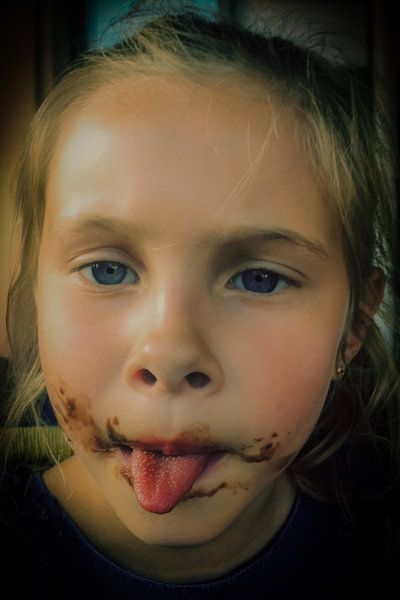 Bad girls eat Nutella by Patrick Mertens aka Pat Probleme
