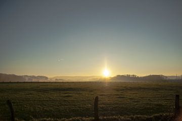 Zonsondergang g aan de rand van het Teutoburgerwoud