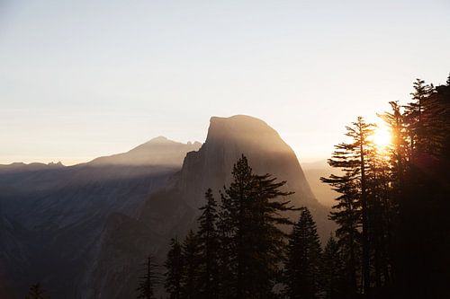 Sun through the mountains