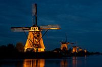 Beleuchtete Windmühlen Kinderdijk.