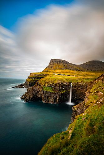 Gásadalur (Vertical)