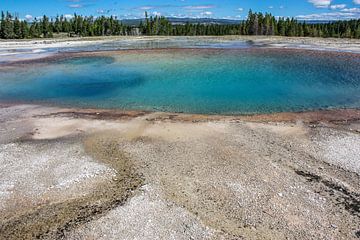 turquoise pool - yellowstone national park