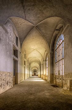 The lobby of a hospital (asylum) in Italy by Truus Nijland