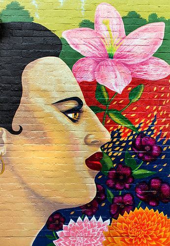 Street art flower Frida