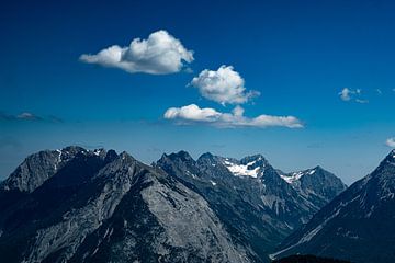 Massif montagneux des Alpes tyroliennes