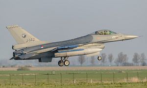 F-16 néerlandais de l'équipe Solo Display 2014/2015.