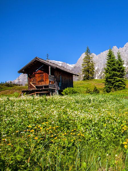 Small hut on the Hochkönig by Christa Kramer